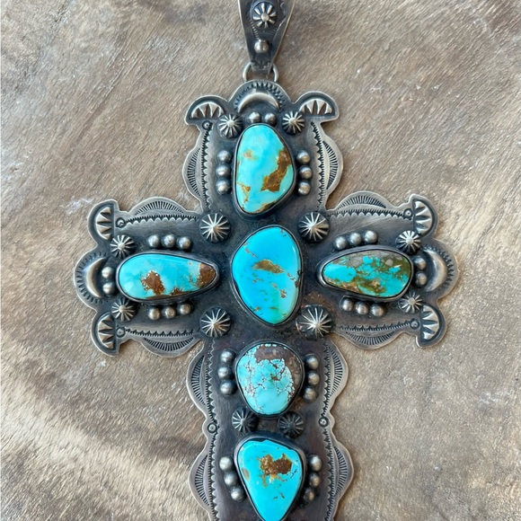 Gorgeous Anthony Sandoval Navajo silver and turquoise large cross - Picture 4 of 7